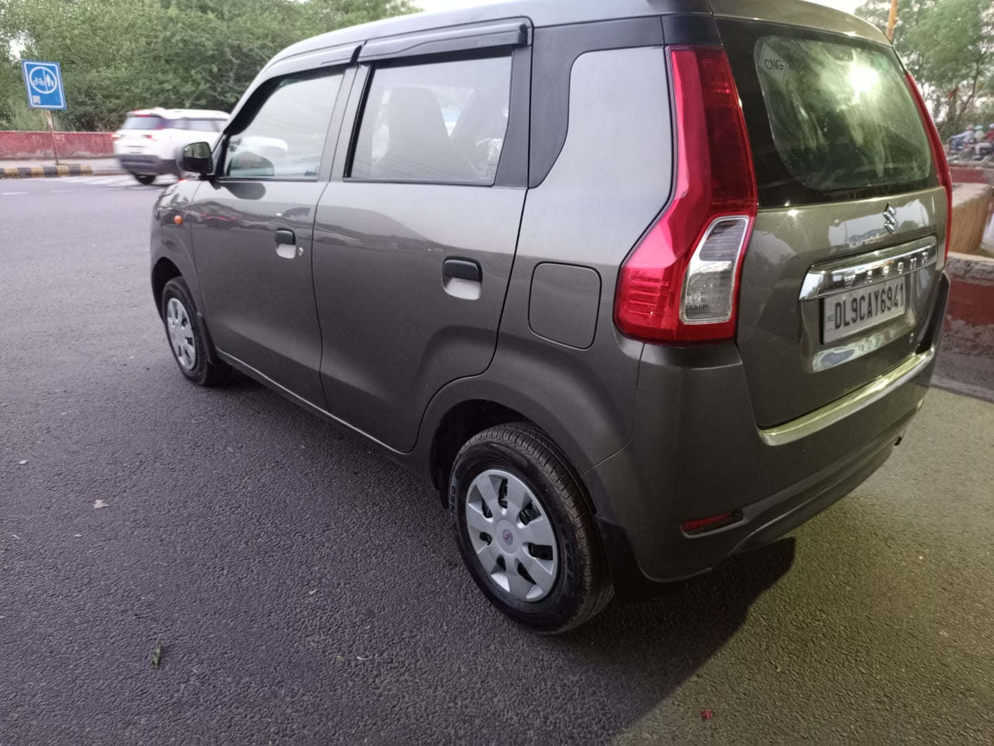 Maruti WagonR Model 2022 Petrol + CNG Green