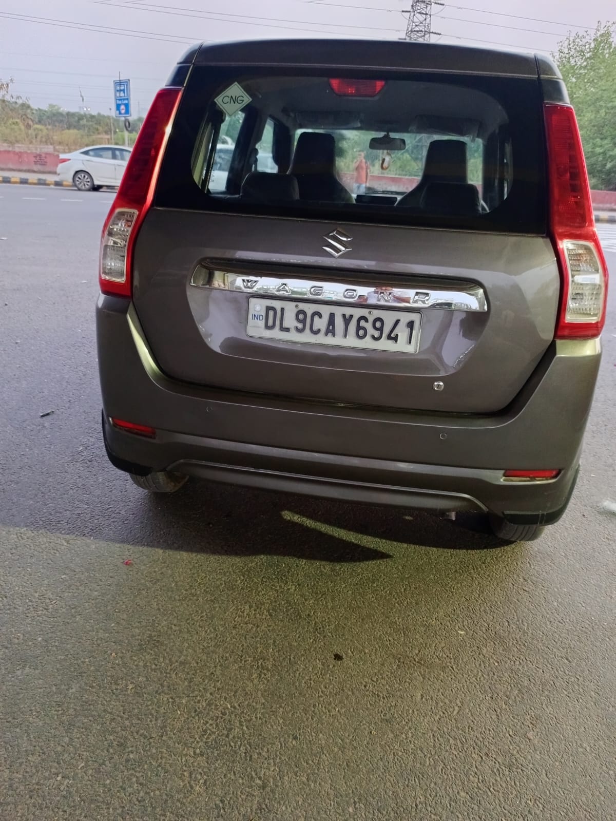 Maruti WagonR Model 2022 Petrol + CNG Green