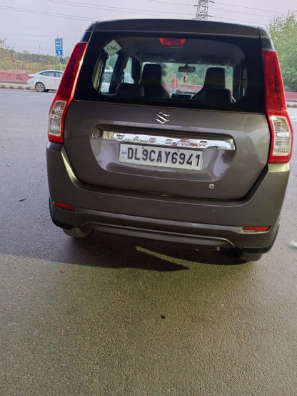 Maruti WagonR Model 2022 Petrol + CNG Green
